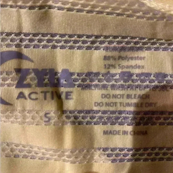 ZYIA YELLOW WORKOUT TANK SIZE SMALL - Picture 6 of 7